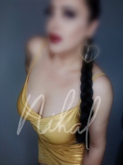 Picsart_22-12-11_09-38-40-576.jpg