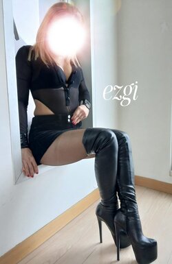 Picsart_25-01-13_16-27-02-389.jpg